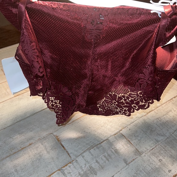 Rene Rofe Bra Set - Picture 5 of 6